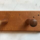 Coat rack in wood