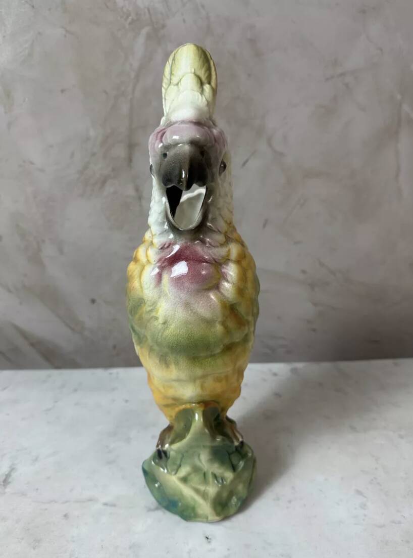 Parrot jug