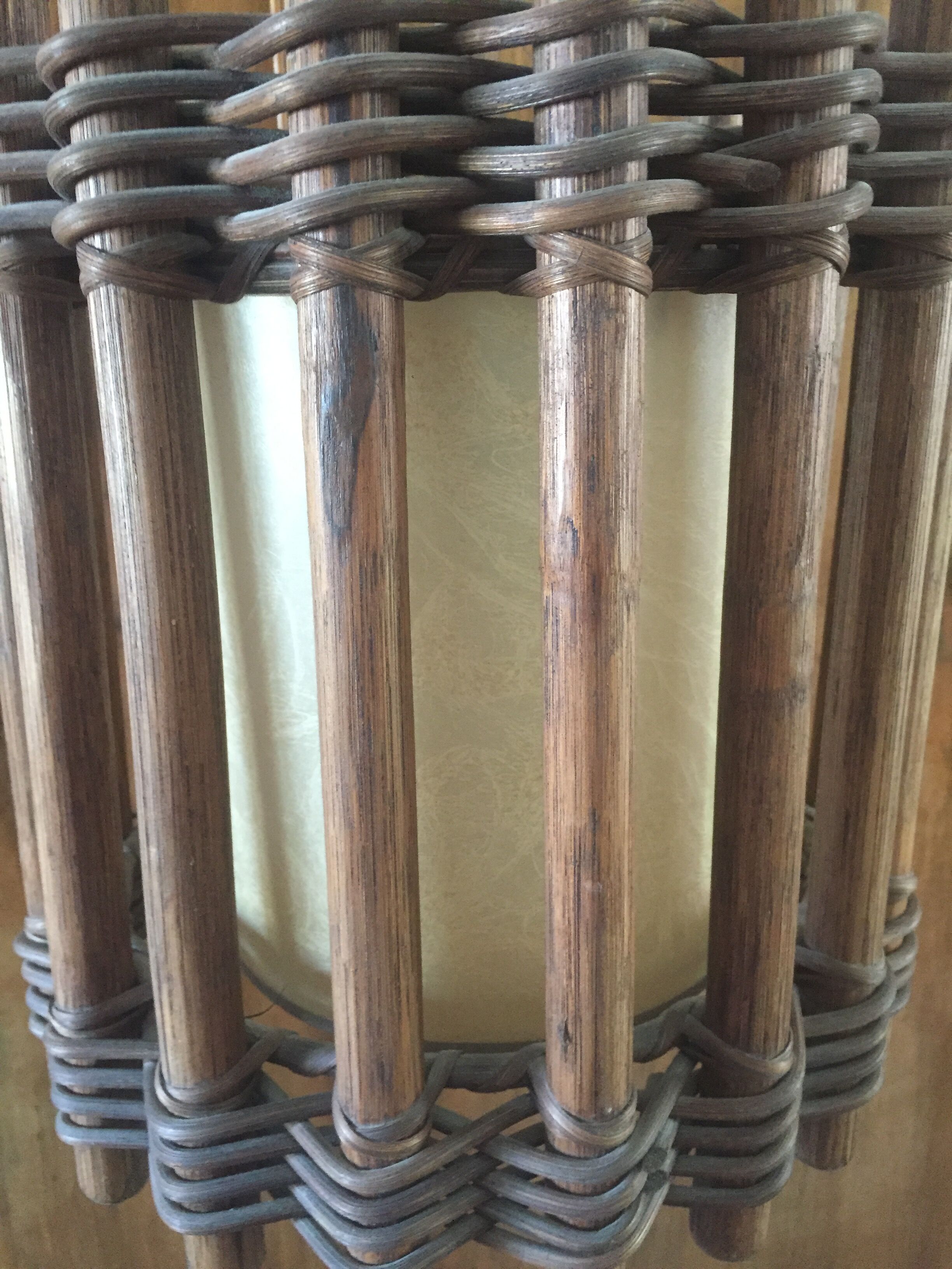 Wood and skin luminaire