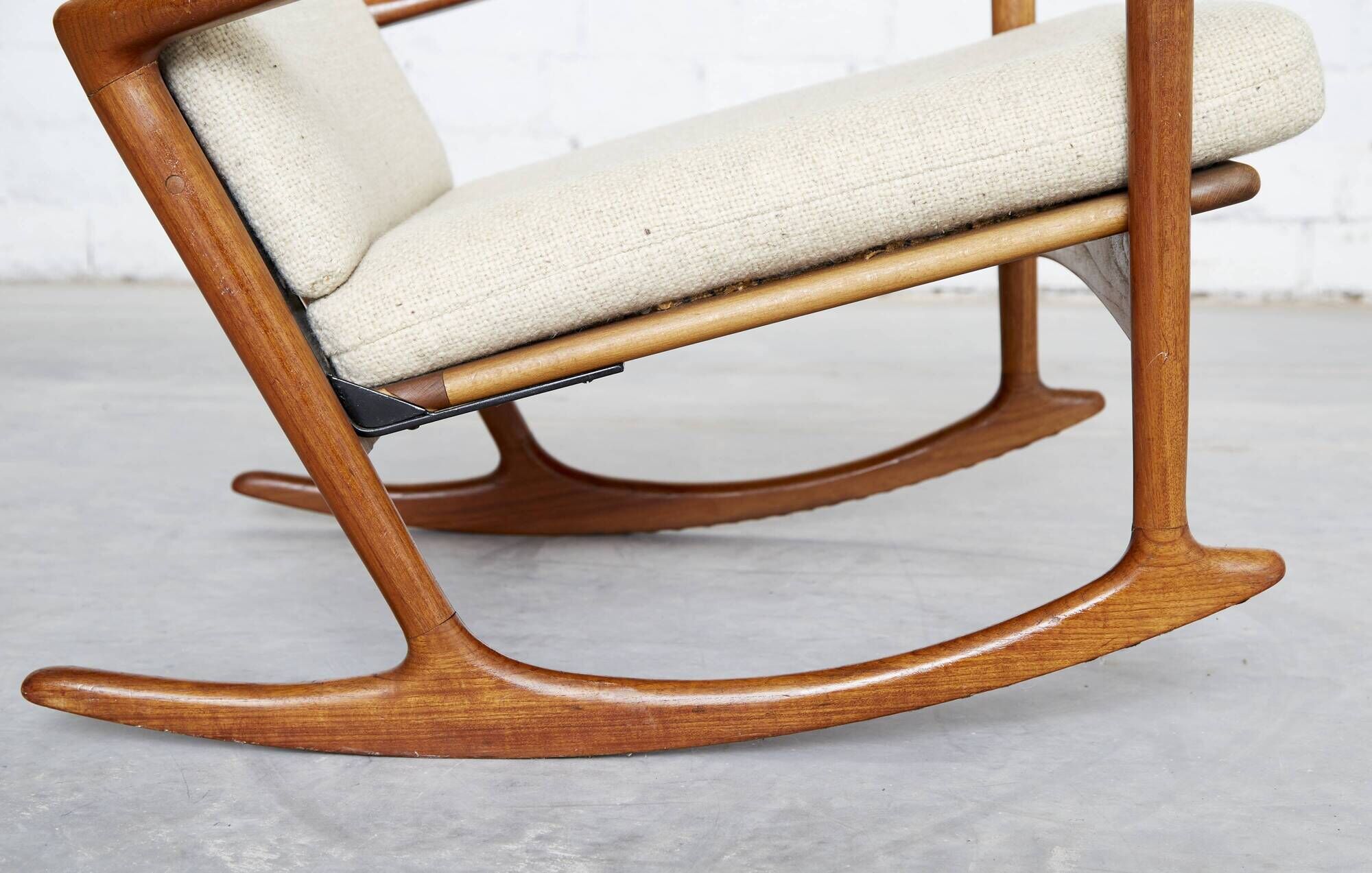 Rocking chair, model 650-15, by Ib Kofod-Larsen for Chr. Linneberg
