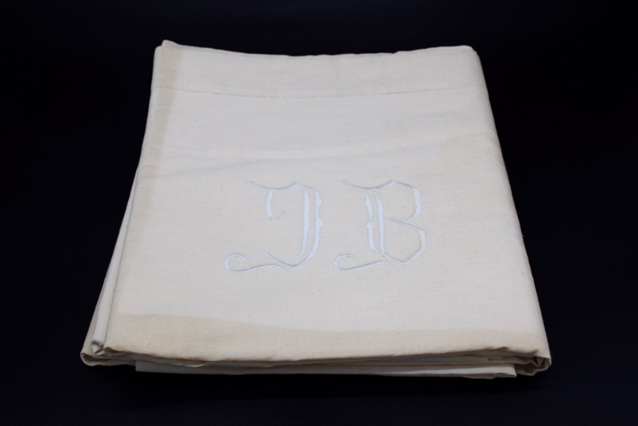 Old mestizo sheet and linen