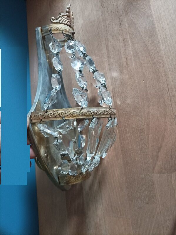 Hot air balloon wall lamp tassel crystal molded brass base dp 0523058