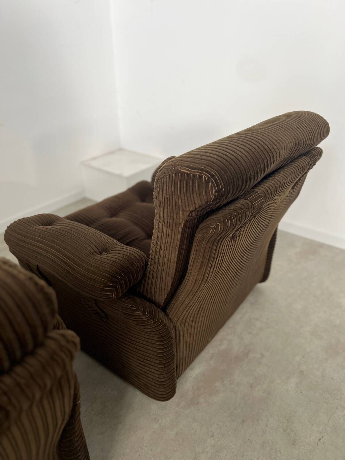 Set of 2 vintage Airborne French design armchairs from the 60s in velvet