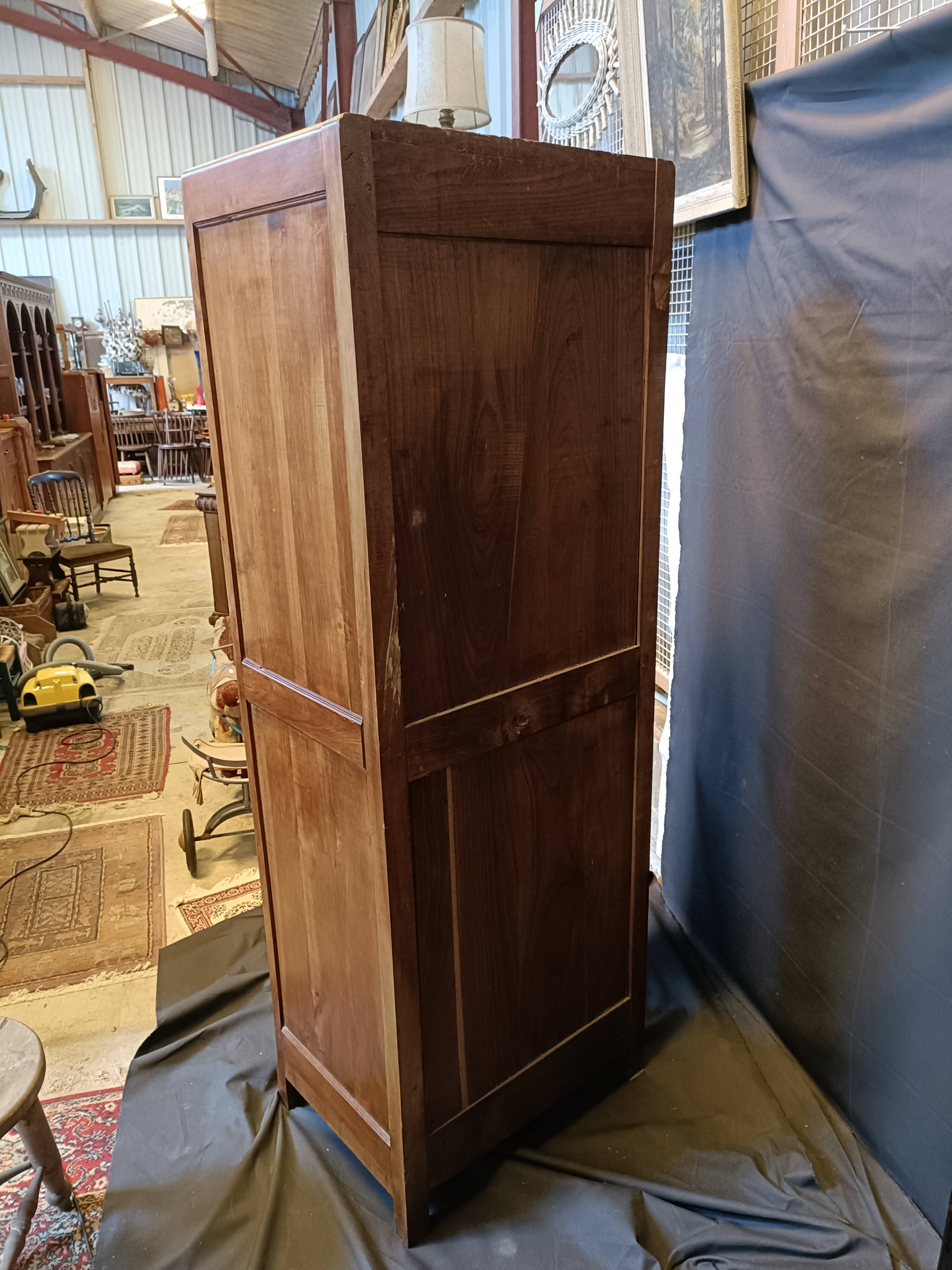 Chestnut bonnetière