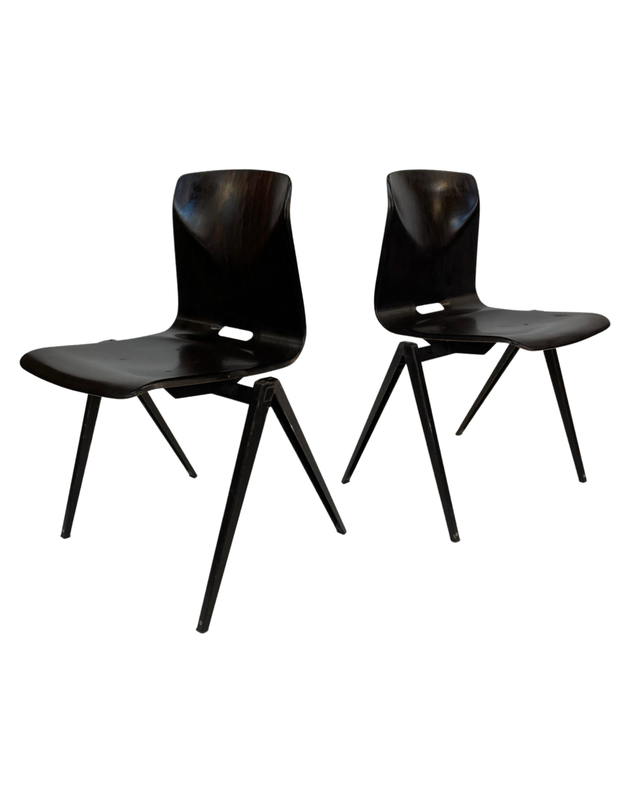 Set of four pagholz galvanitas s22 stackable school chair brown