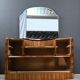 Commode-coiffeuse en ronce de noyer, Angleterre – 1920