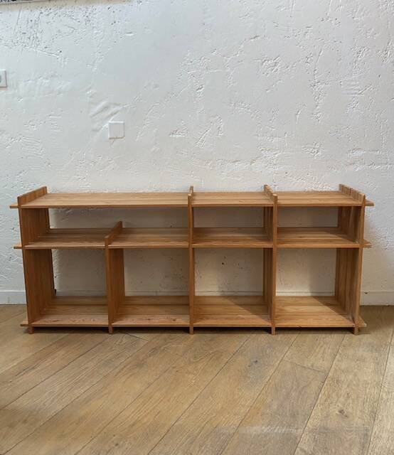 Regain homemade pine bookcase shelf