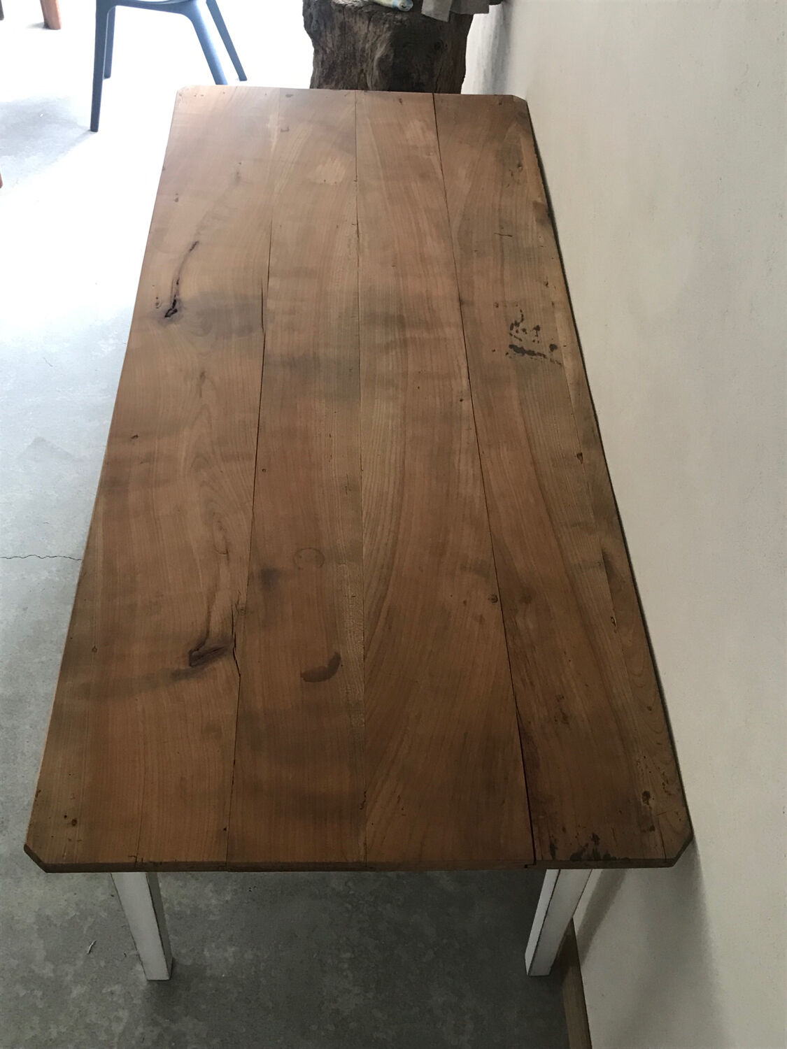 Farmhouse table