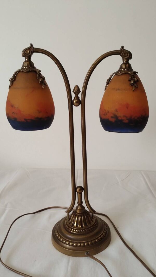 Lampe à poser signé ''Degué