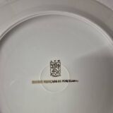 Set of 7 fine porcelain dessert plates with gilding, SFP, French company