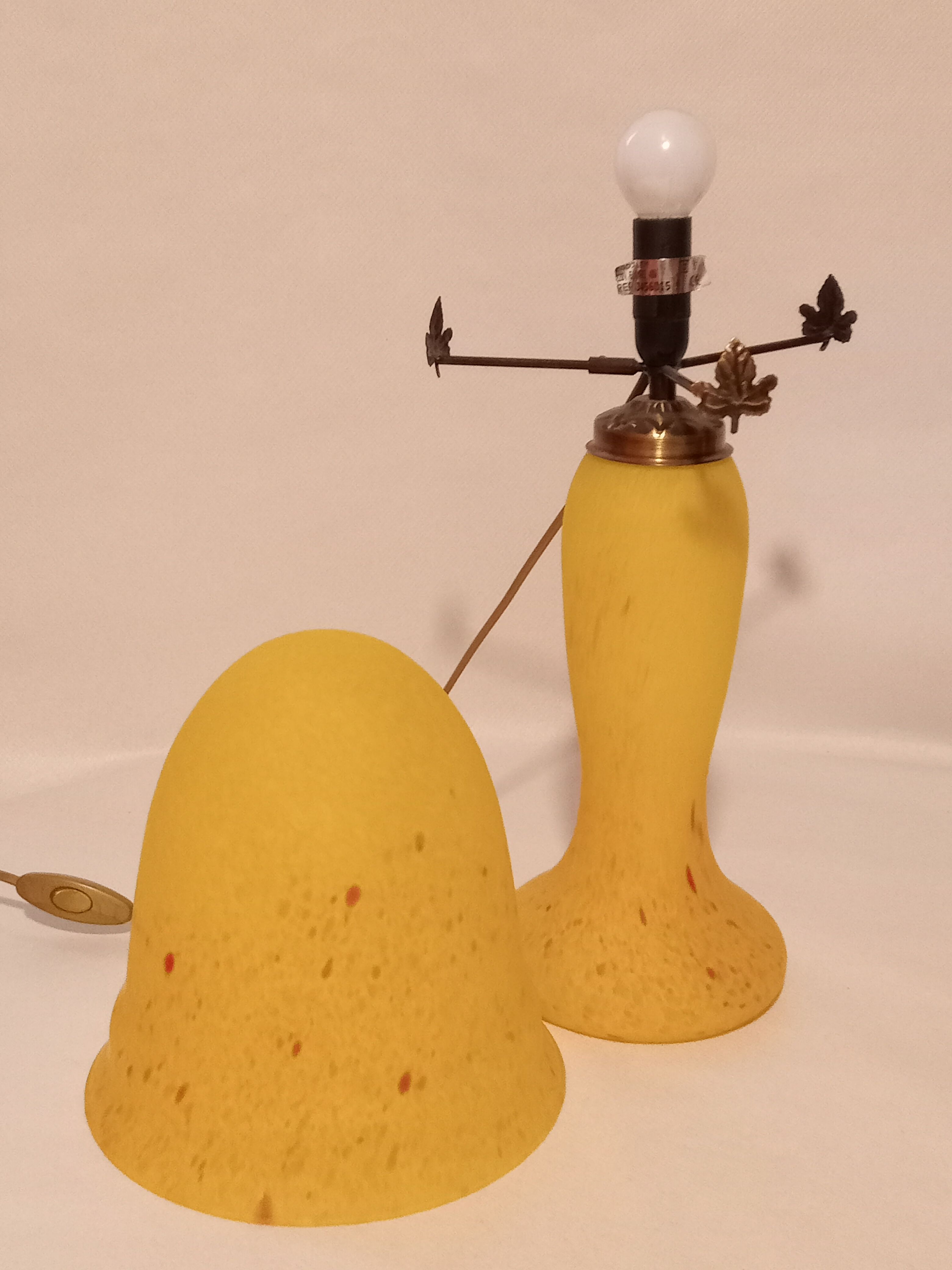 Mushroom lamp yellow glass paste spotted red