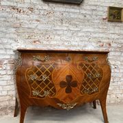 Chest of drawers stamped in marquetry Louis XV style