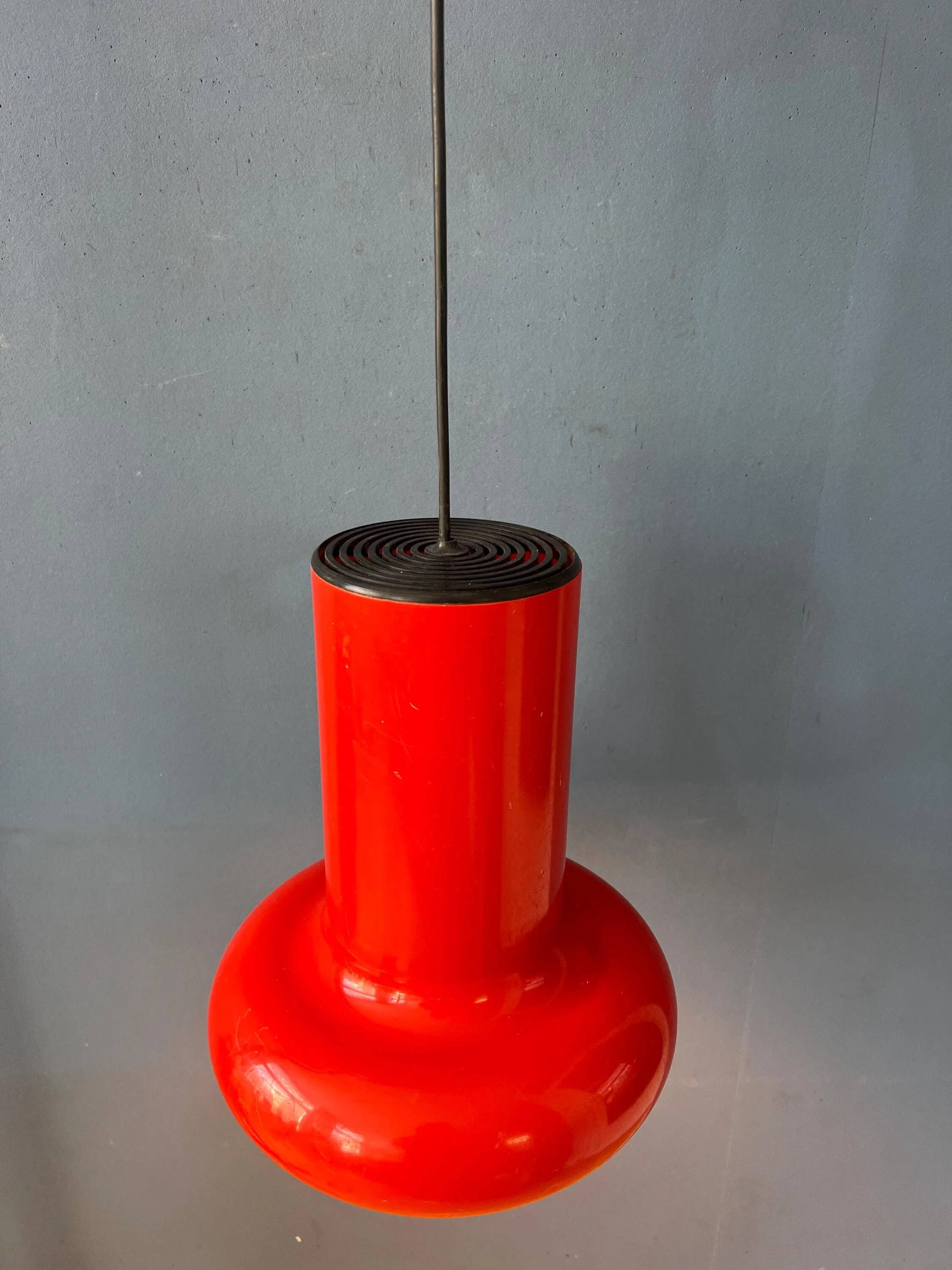 Suspension vintage Space Age conique rouge