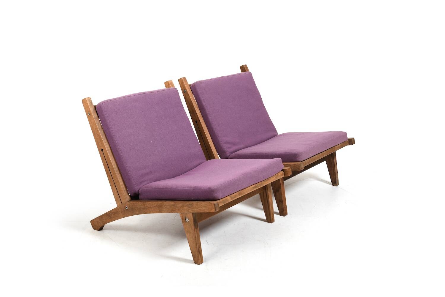 Pair of GE-375 Easychairs in Oak by Hans J. Wegner