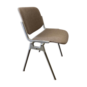 Chaise de piretti Giancarlo,