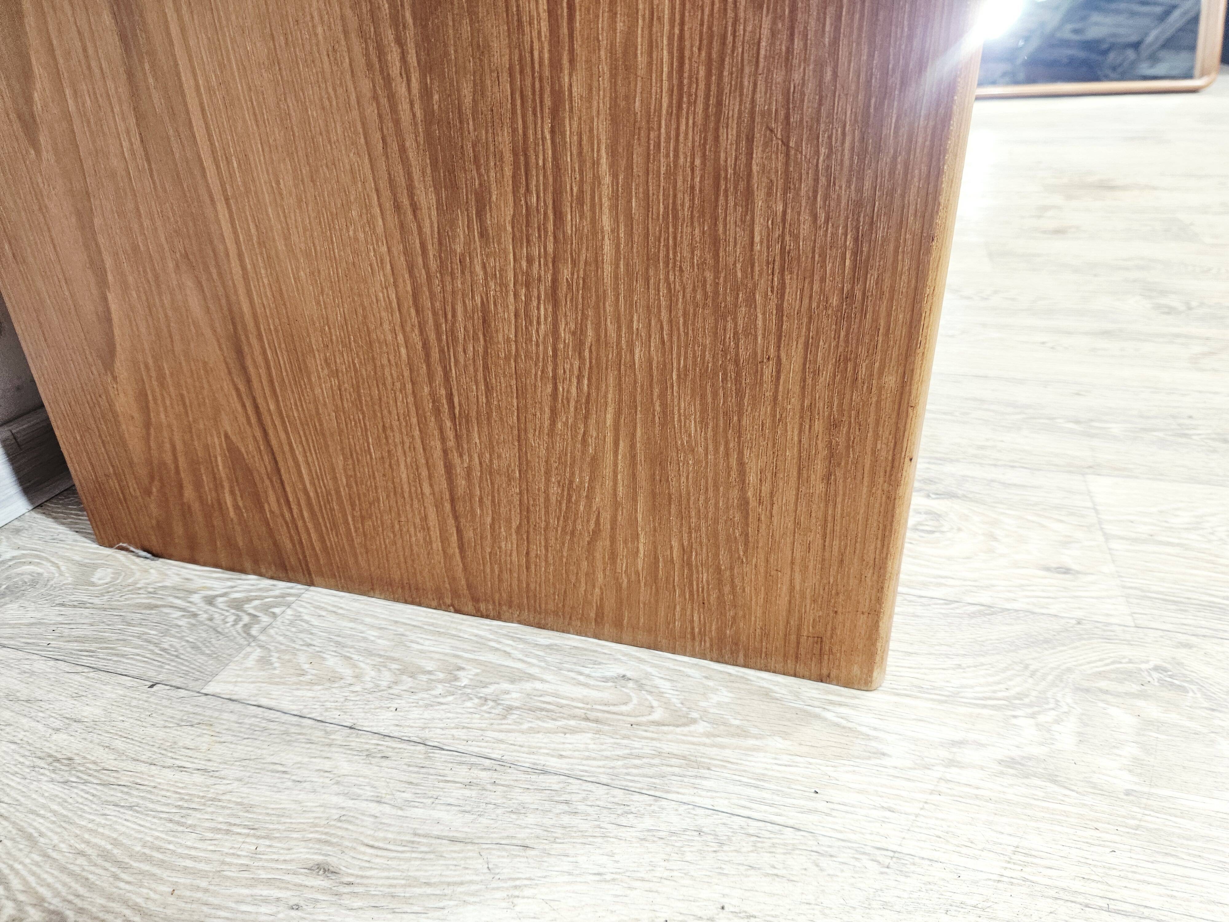 Buffet danois moderne Dyrlund Dania en teck, années 1980