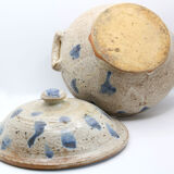 Bohemian soup tureen in gray sandstone and its blue spots