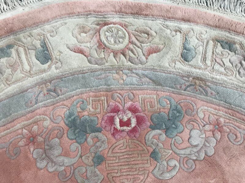 Vintage Chinese round 220 cm  carpet
