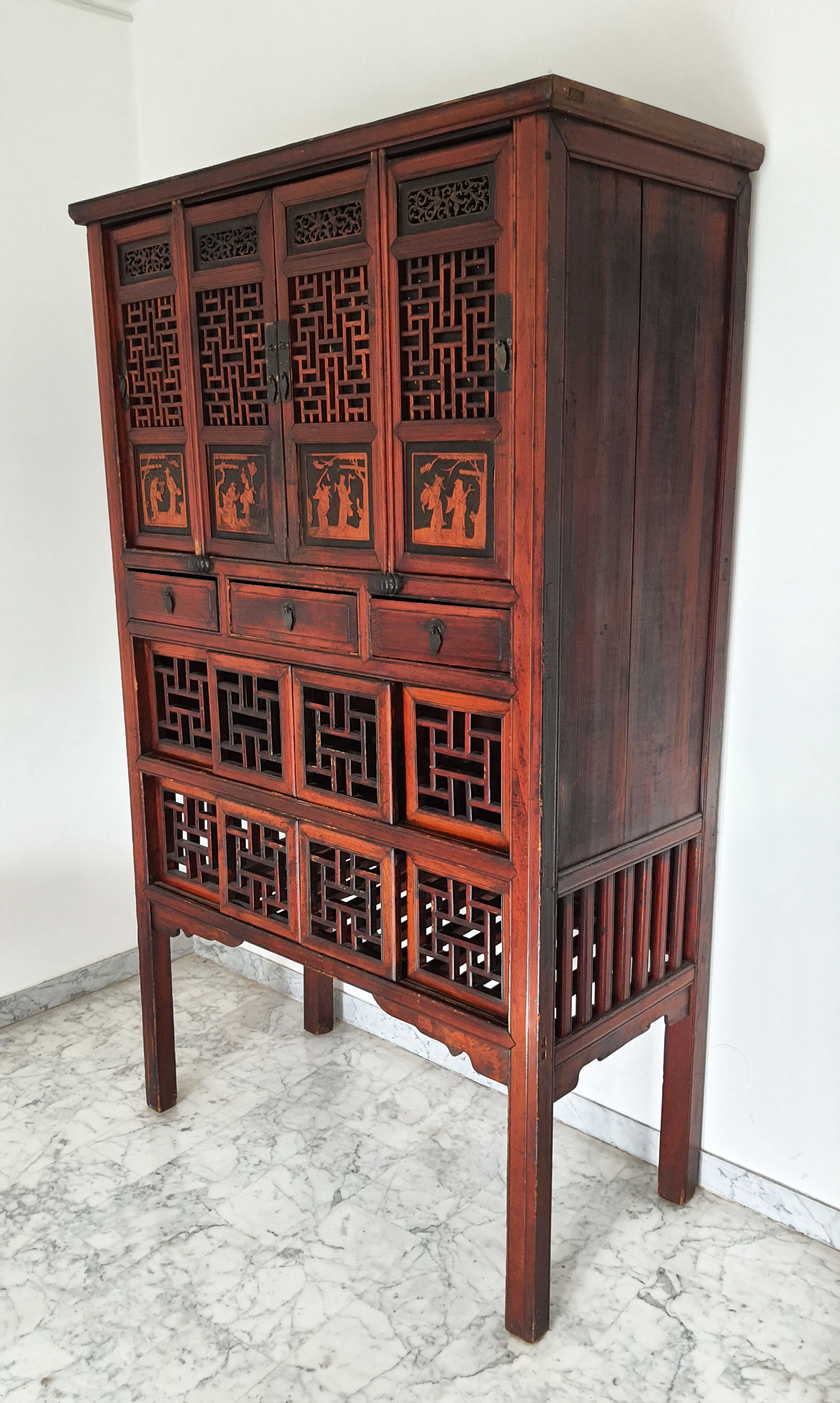 Kitchen buffet called chicken coop - China 19th