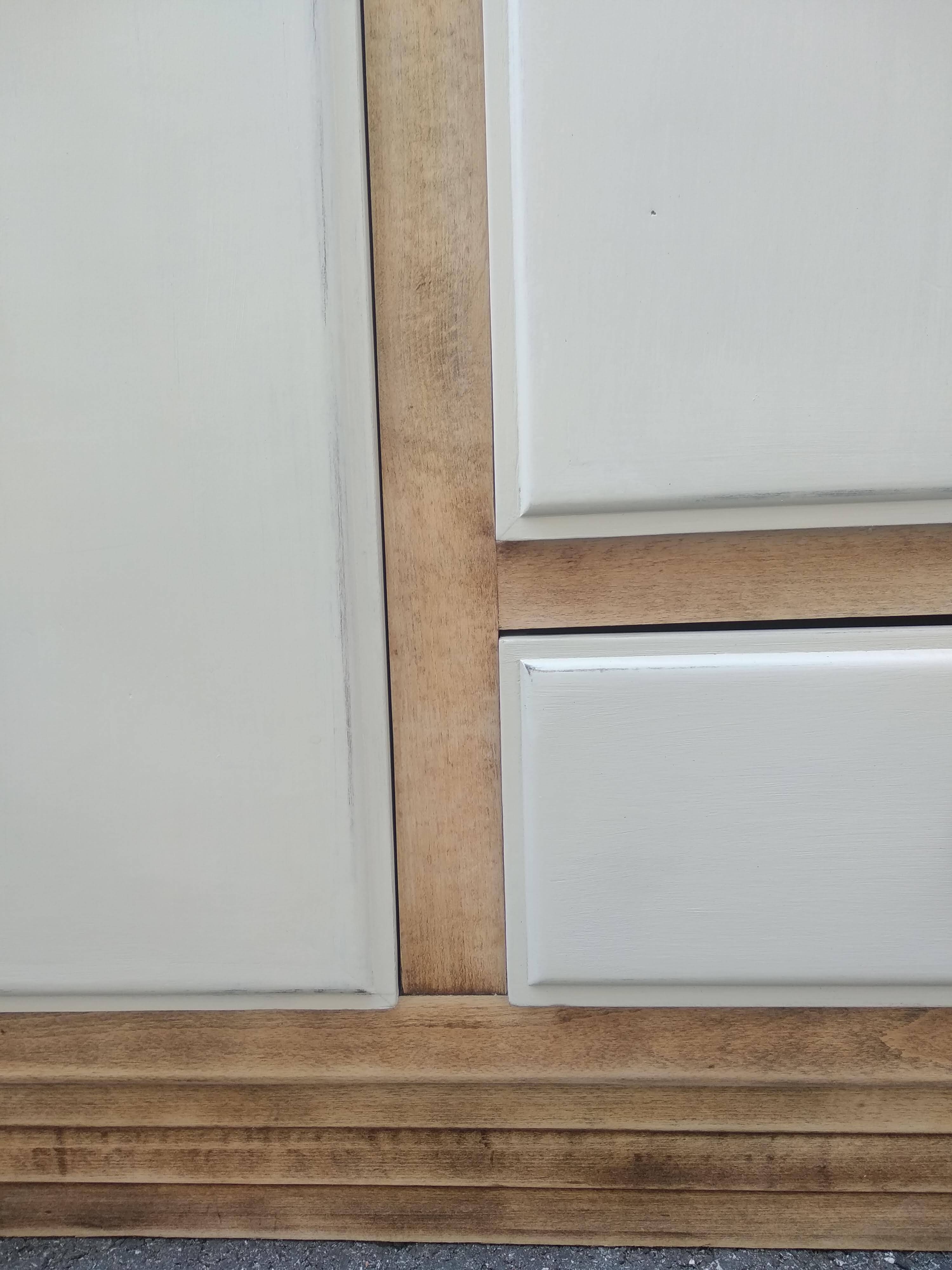 Armoire asymétrique Art déco