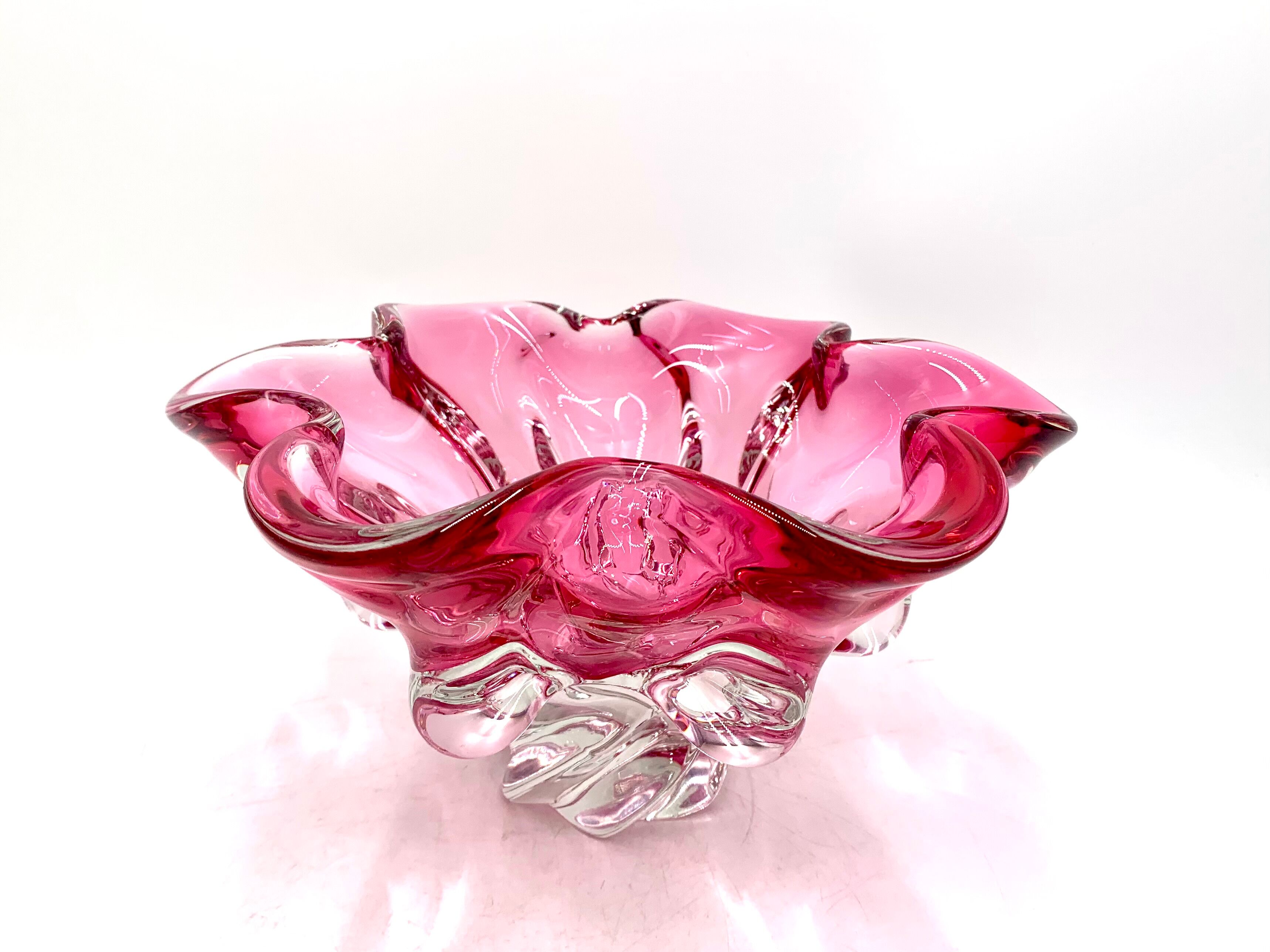 Pink bowl by J. Hospodka, Chribska Sklarna, Czechoslovakia, 1960s/70s.