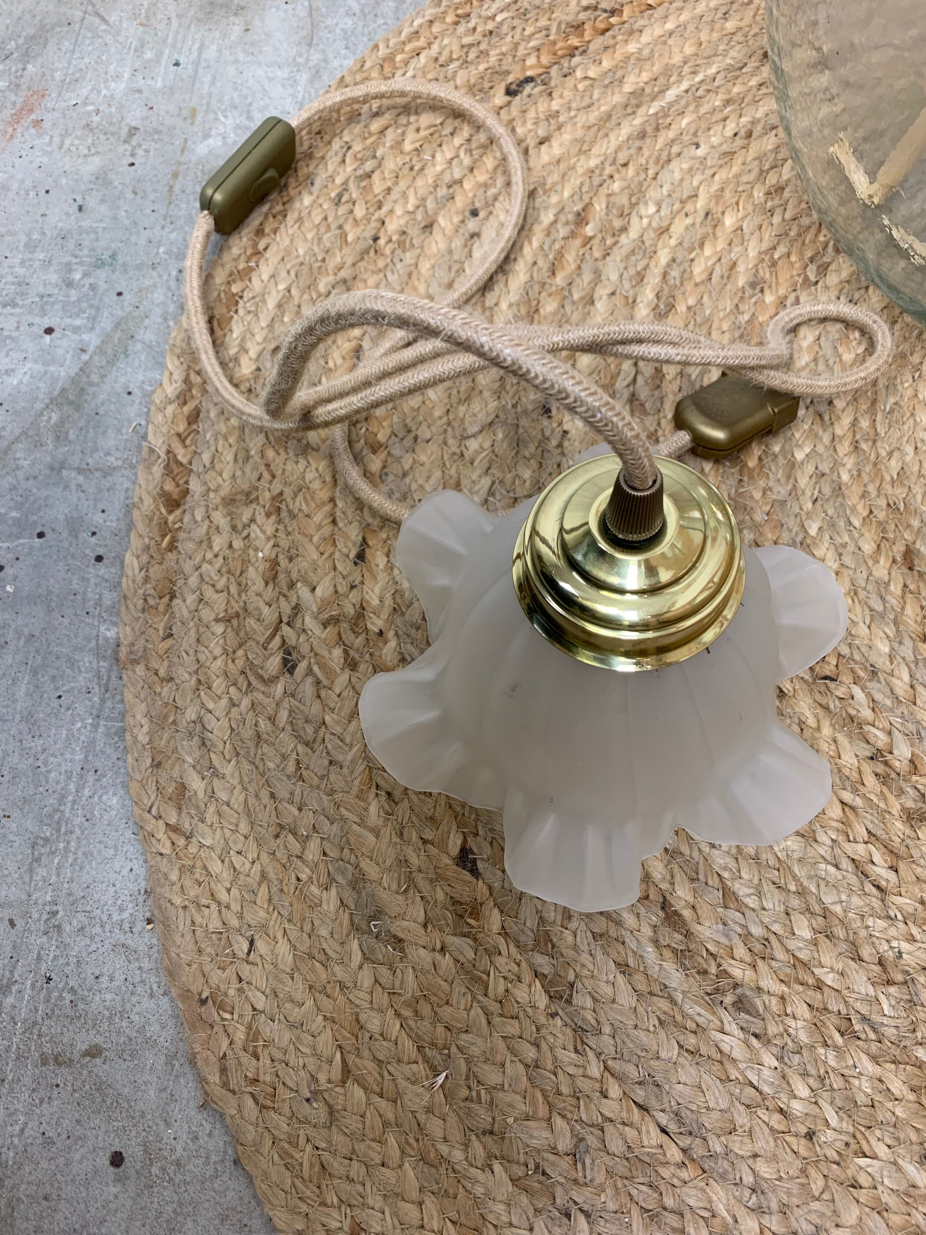 Vintage tulip lamp