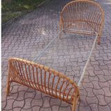 Vintage rattan basket bed 1 place