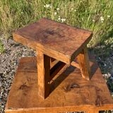 Coffee table and its brutalist style raw wood stool