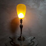 Lampe bronze abat-jour verre jaune opaque 1940 environ ,,57x15