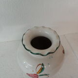 Vase signé a décor floral