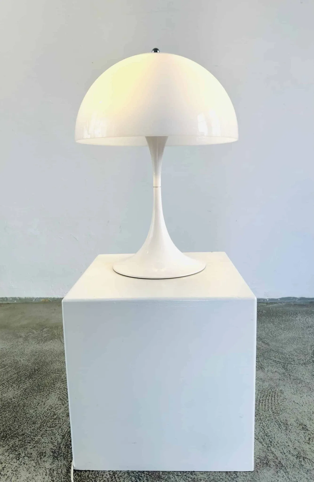 Panthella 'Mushroom' Table Lamp By Verner Panton For Louis Poulsen, Denmark, 1971
