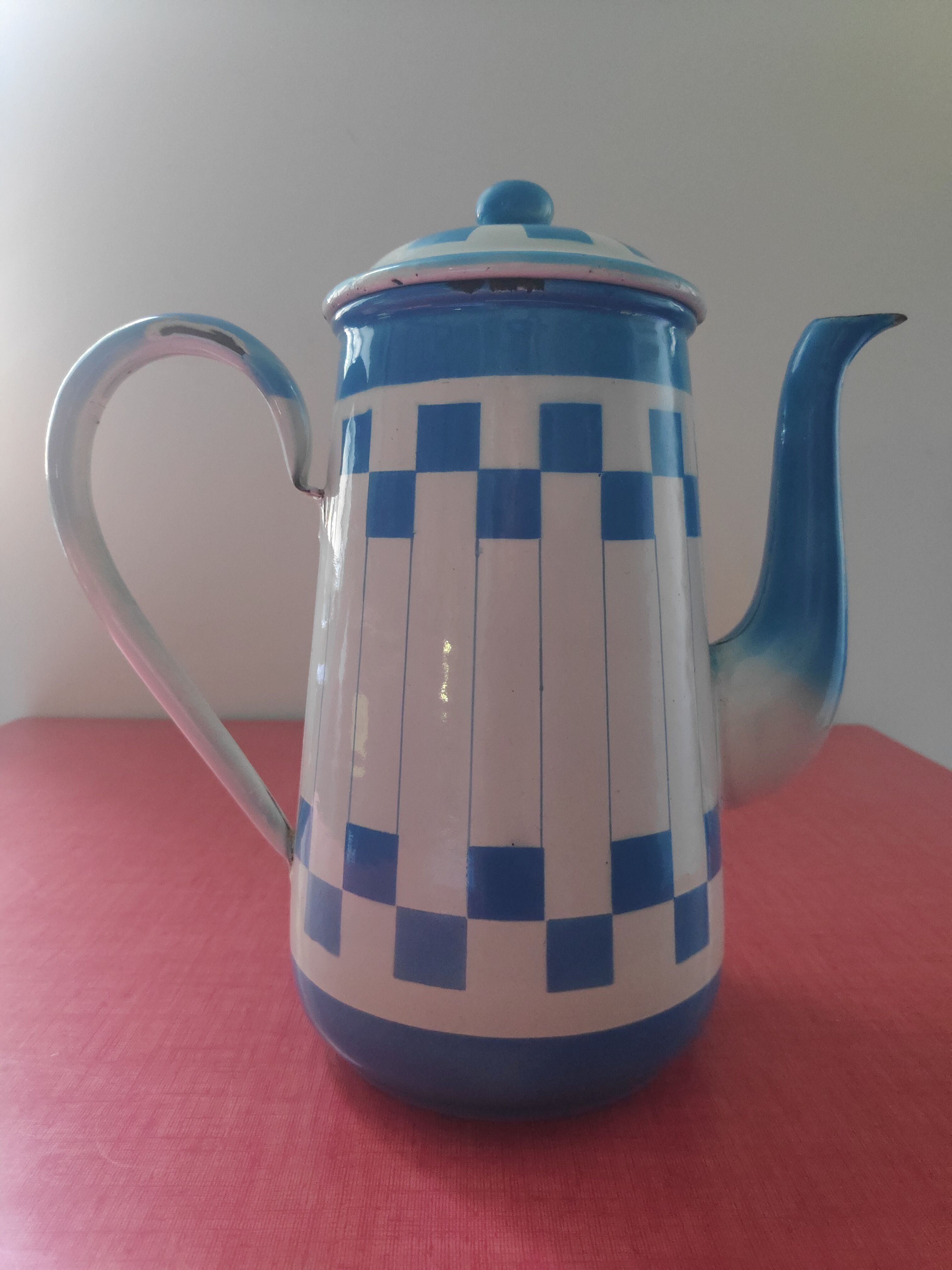 White enamelled sheet metal coffee maker with blue checkered Lustucru style stamped Duco