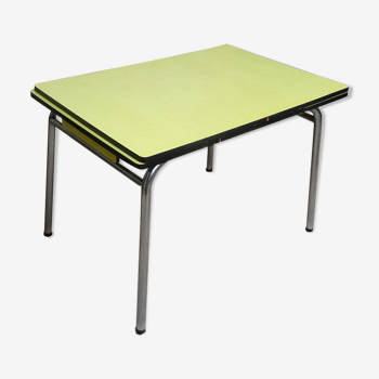 Table formica