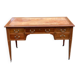 Louis XVI desk in wood and leather from the 19th century