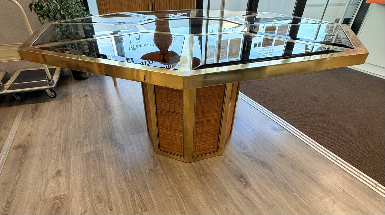 OCTAGONAL DINING TABLE ROMEO REGA*