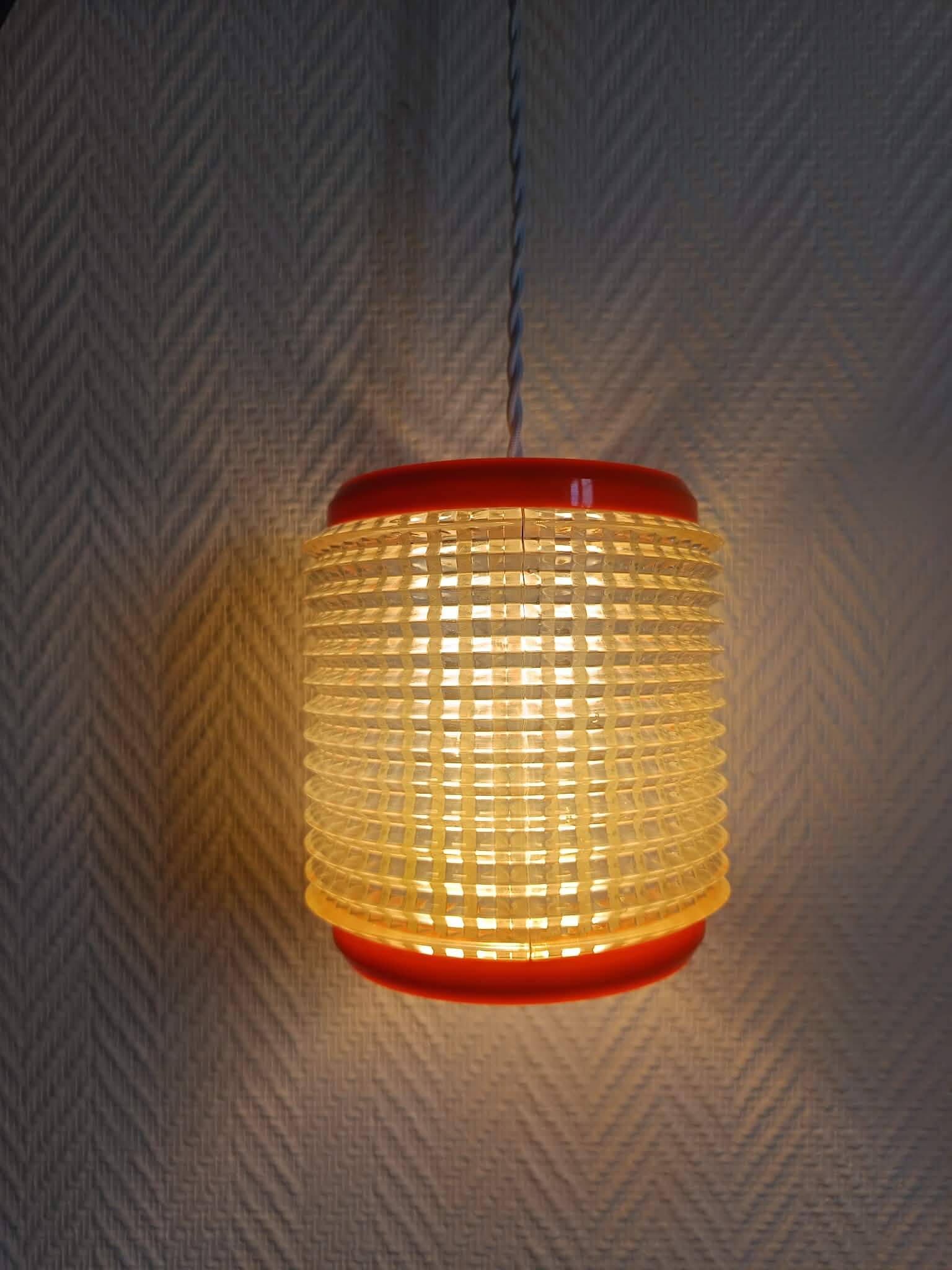 Suspension space age orange 1970