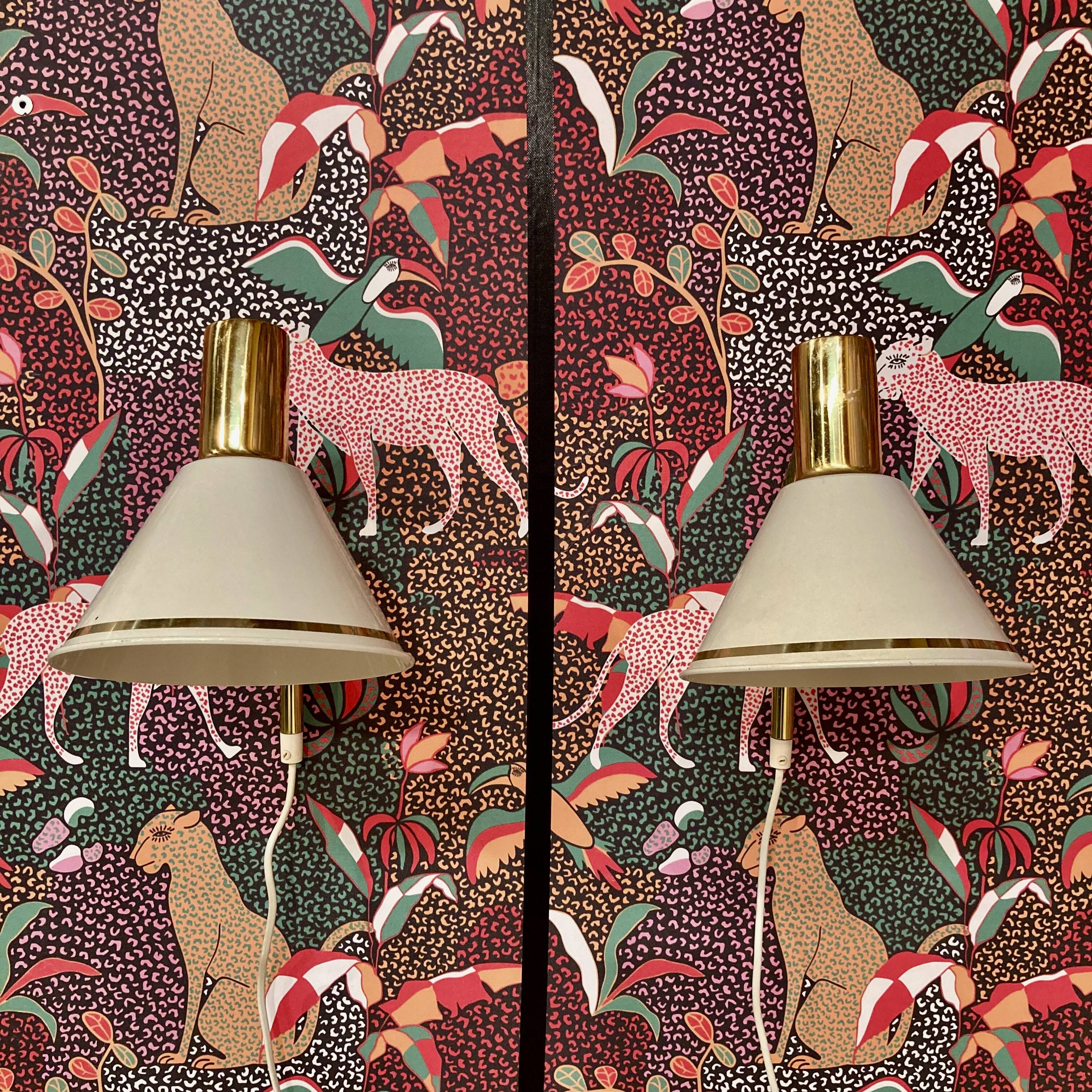 Pair of modular wall lights Scandinavian design 1960.
