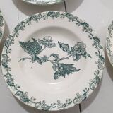 8 Saint Amand des Eaux soup plates