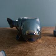 Salière poivrier moutardier zoomorphe, poisson en porcelaine