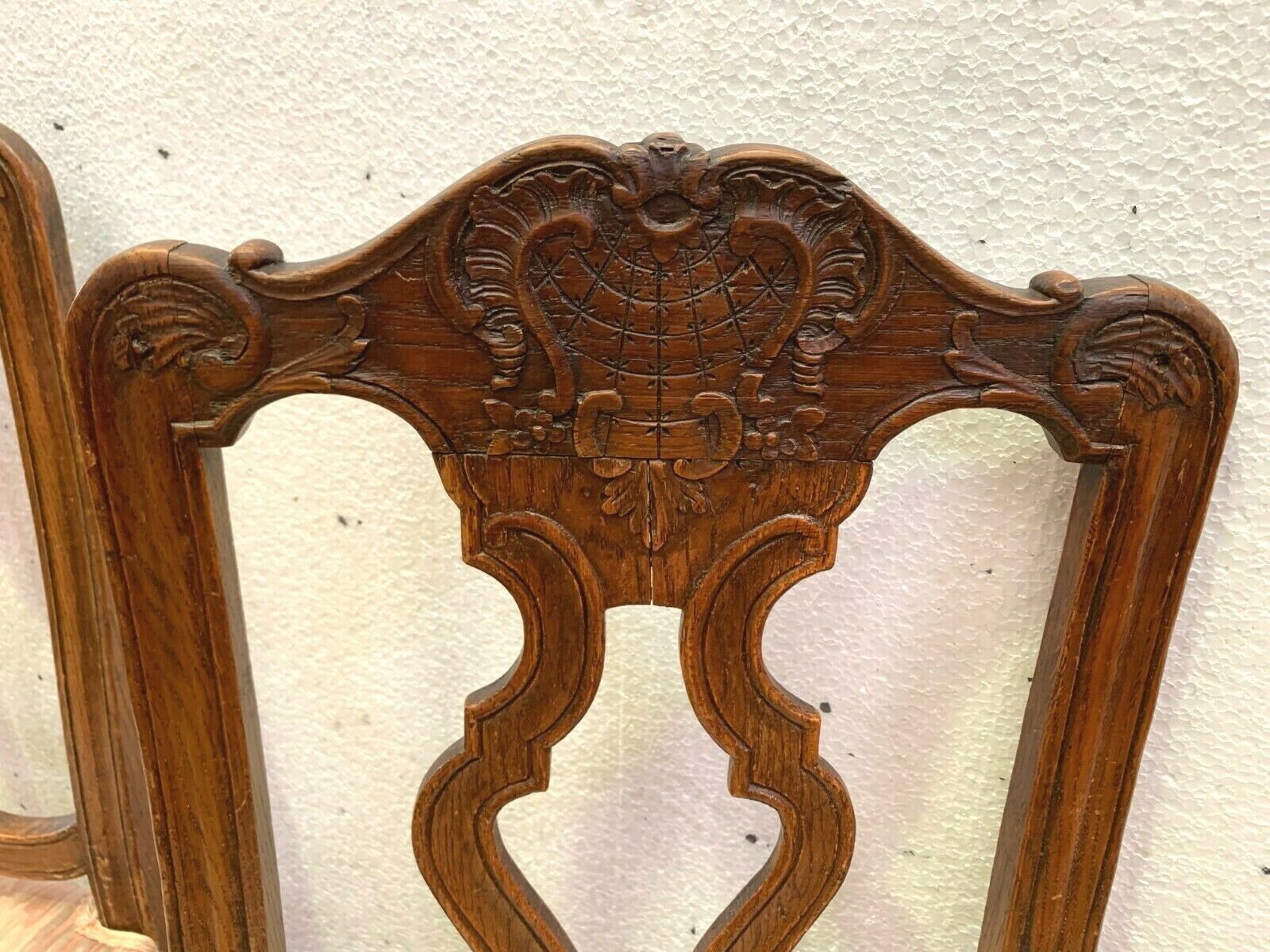 Pair of Regency style chairs in natural wood XIX century