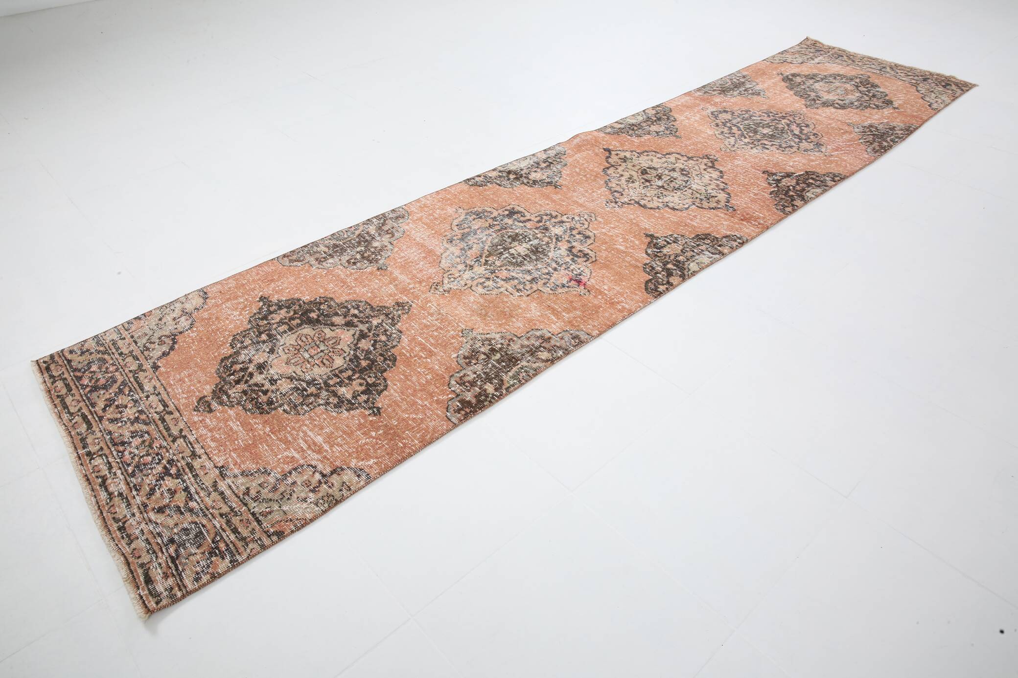 3x12 Brunt Red & Brown Vintage Runner Rug, 88x382Cm