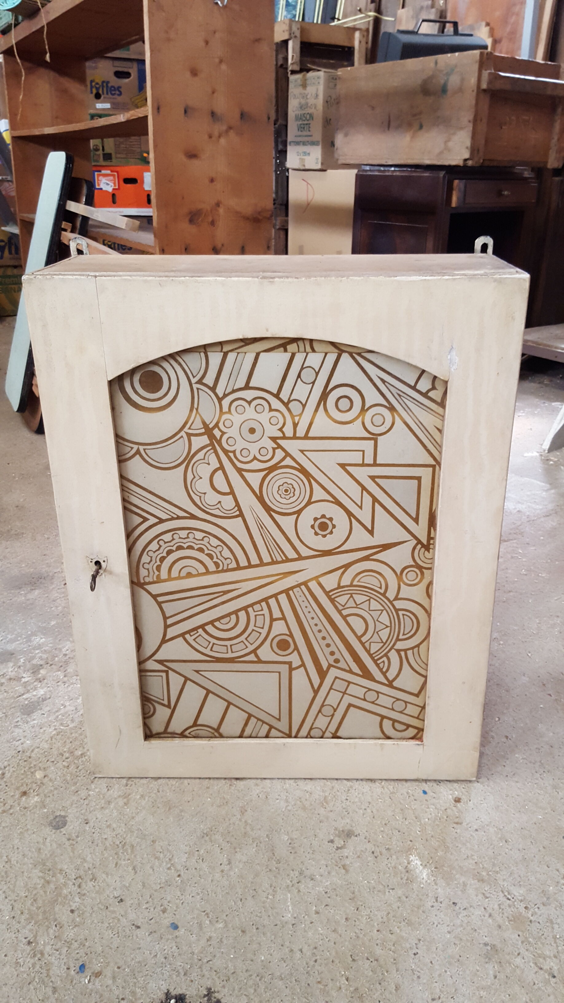 Pharmacy Cabinet years 1920/30