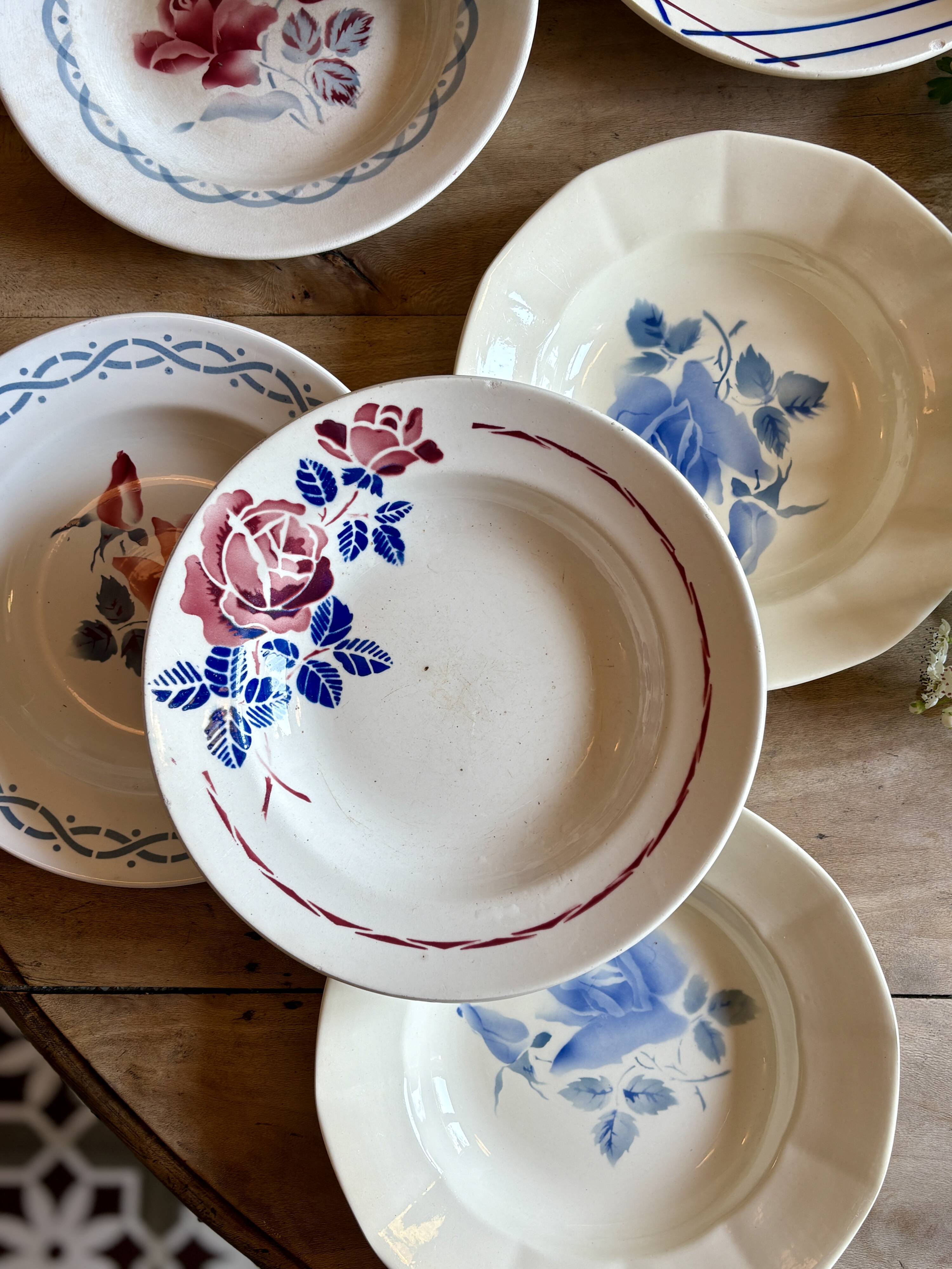 Set of 8 mismatched vintage soup plates