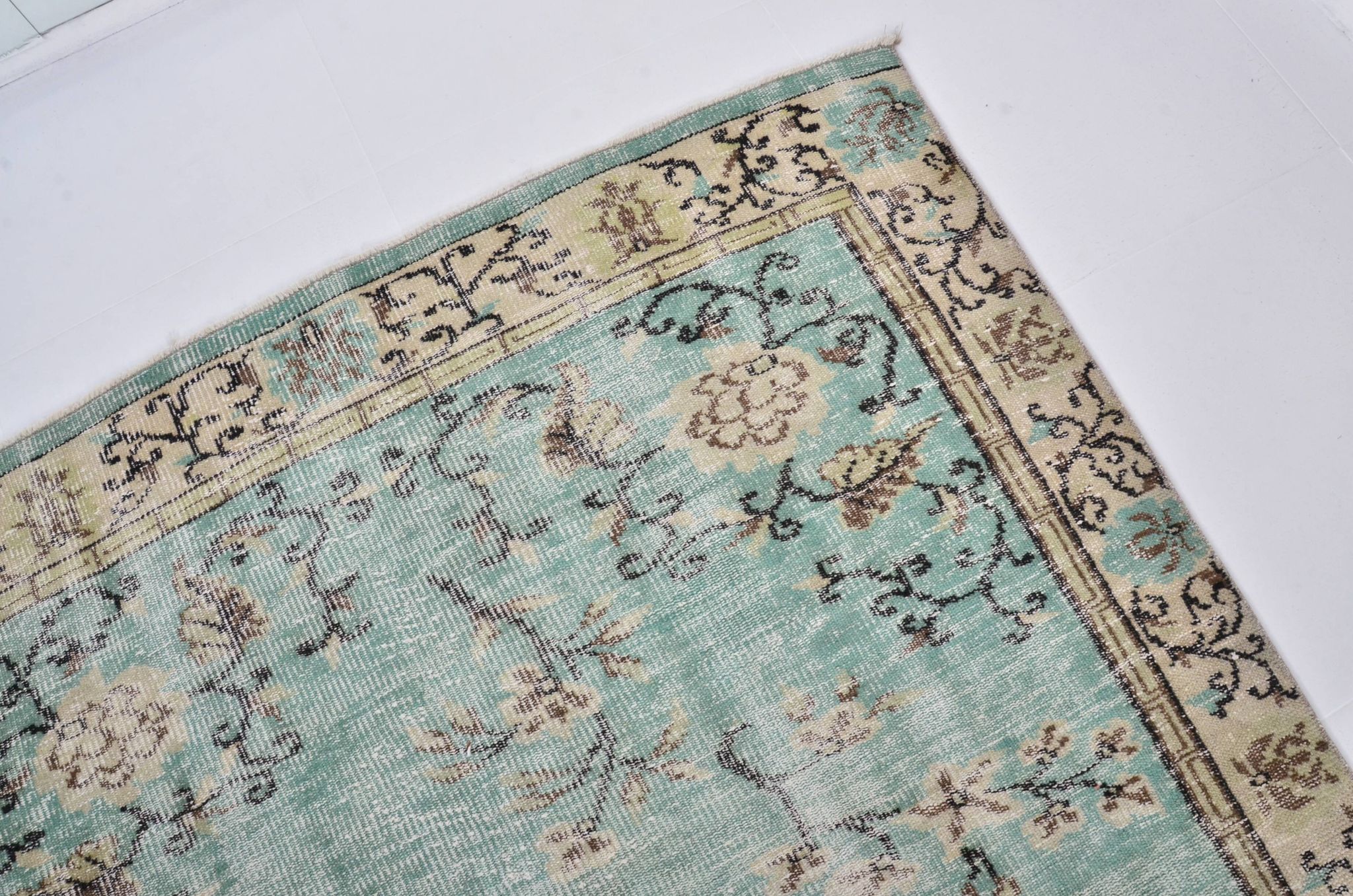 Tapis turc vintage Oushak sku 3307