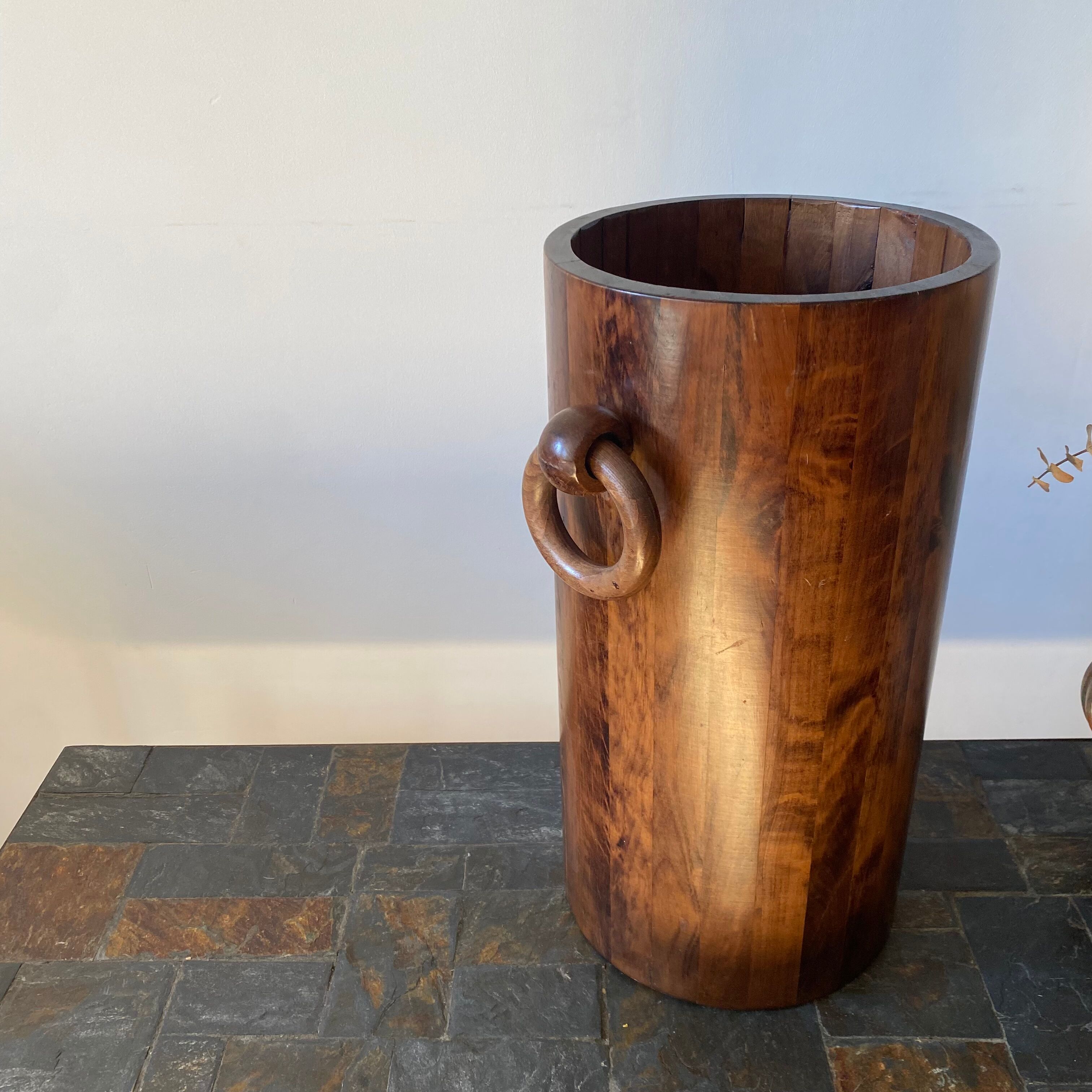 Wooden umbrella door