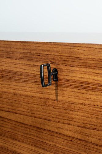 Chest of Drawers in Teak