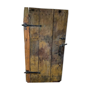 Ancienne porte en bois massif