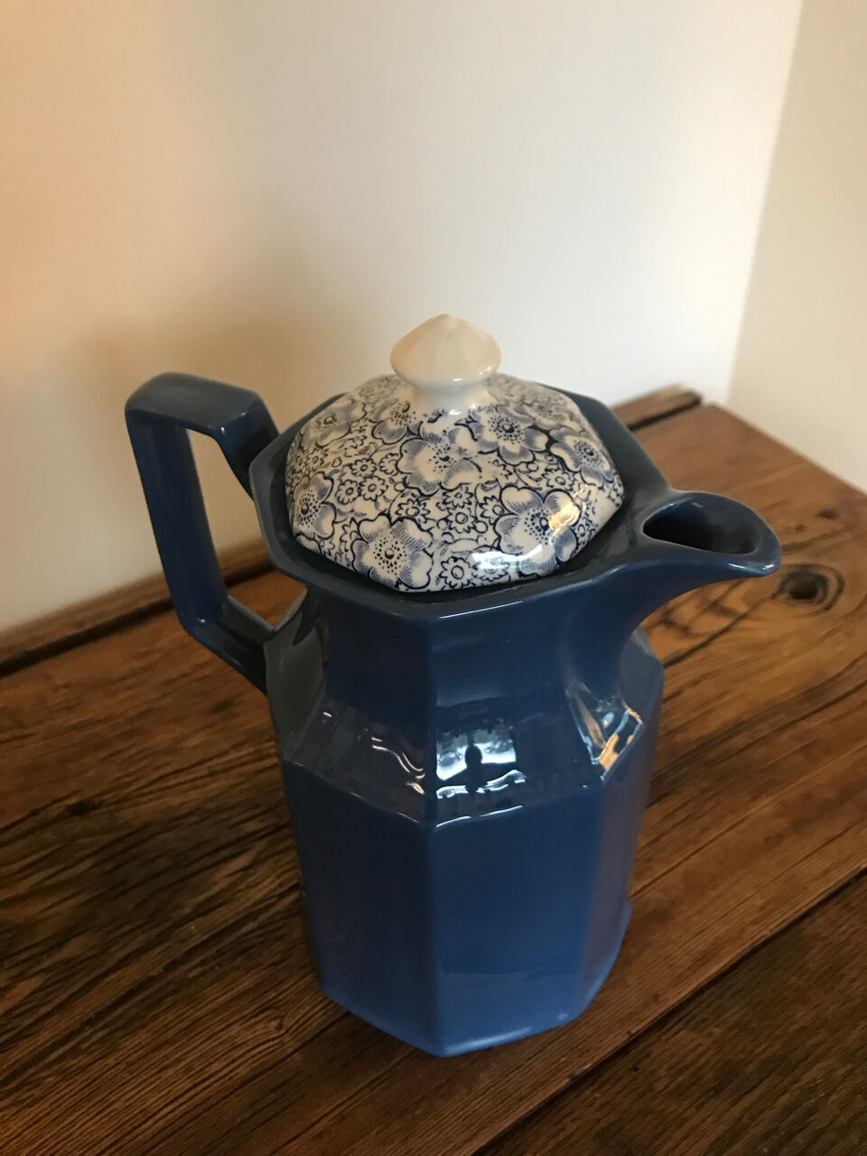Wedgwood Kensington Chintz coffee service