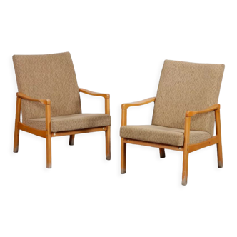 Paire de fauteuils en bois des années 1970