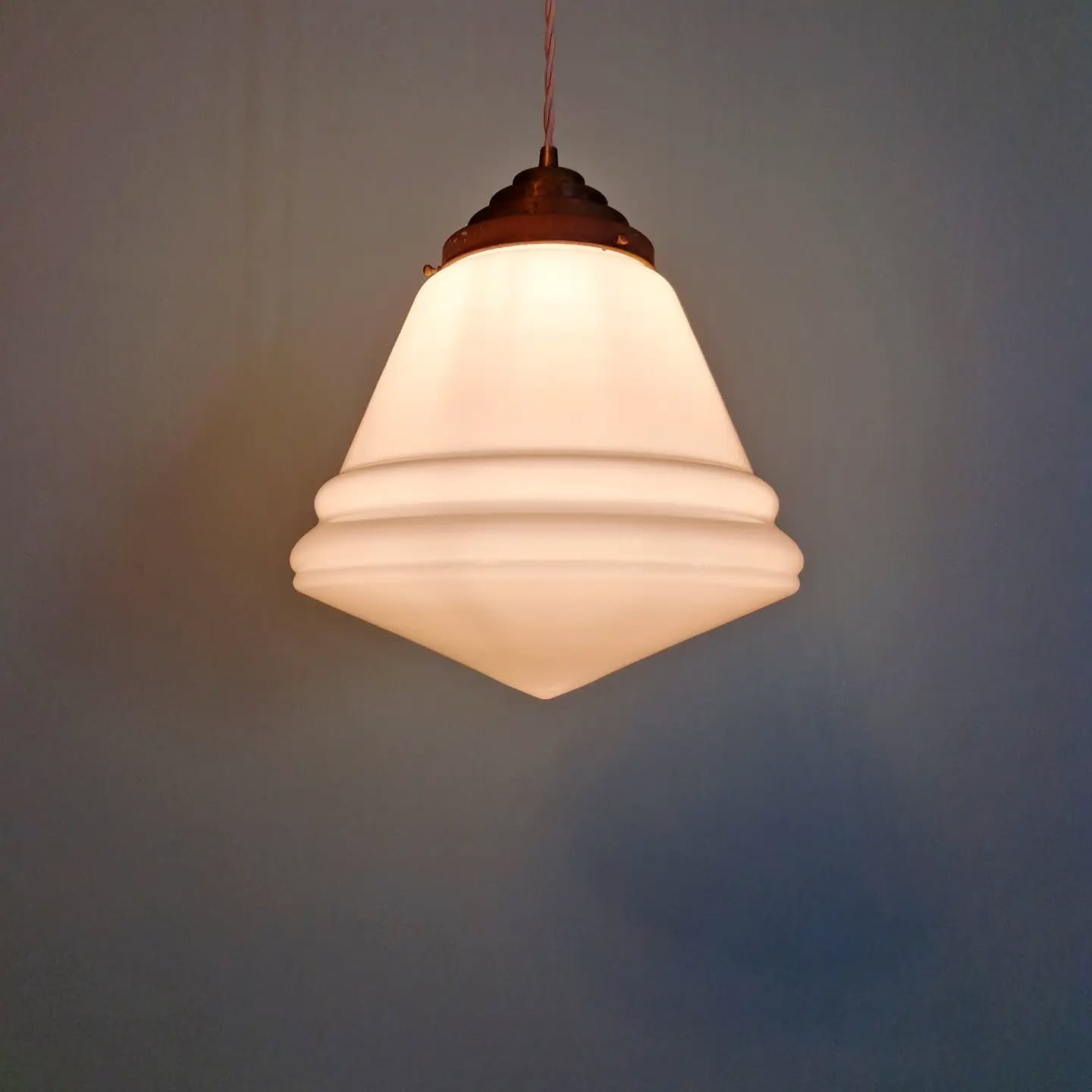 Art Deco conical white opaline suspension, 1920-30